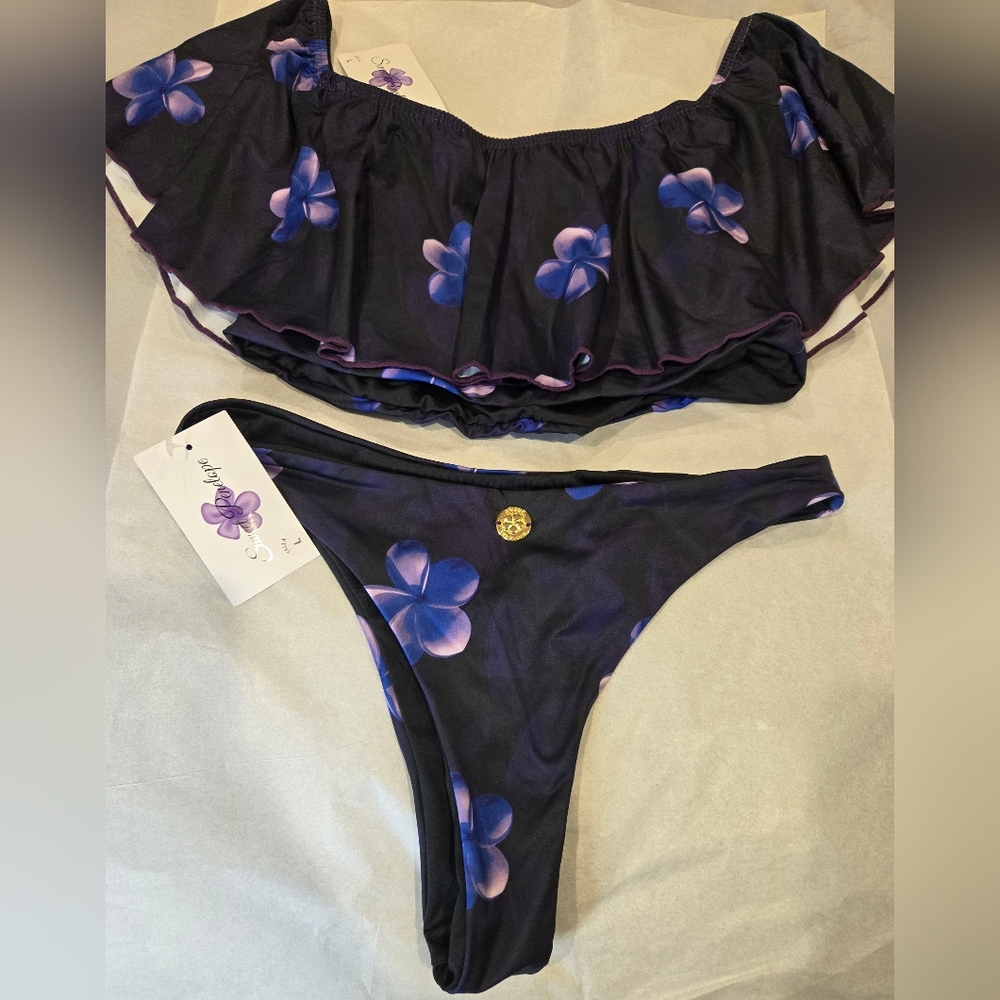 Sweet Penelope Floral Off-Shoulder Bikini Set - Picture 3 of 5
